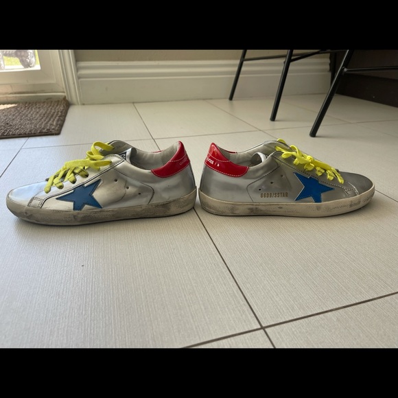 NWT Brand New Golden Goose Women’s Superstar Silver Blue Star Leather Sneaker 37 - Picture 9 of 16